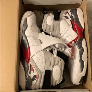 Air Jordan Retro 8 Bugs Bunny - GS 5.5Y. WMNS 7